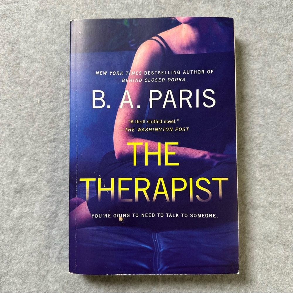 The Therapist by B.A. Paris Book‎